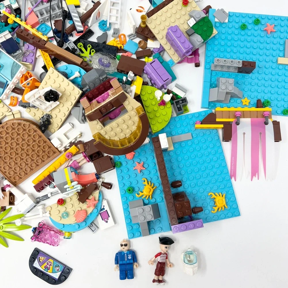 LEGO Heartlake City Amusement Friends  & Another Pieces Bulk Lote INCOMPLETE - Picture 5 of 9